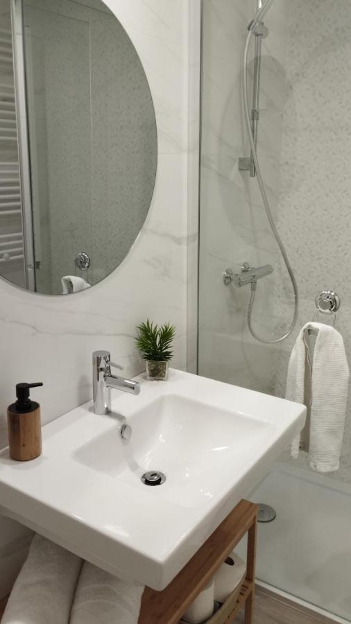 Habitacion Con Bano Privado Bilbao Ngoại thất bức ảnh